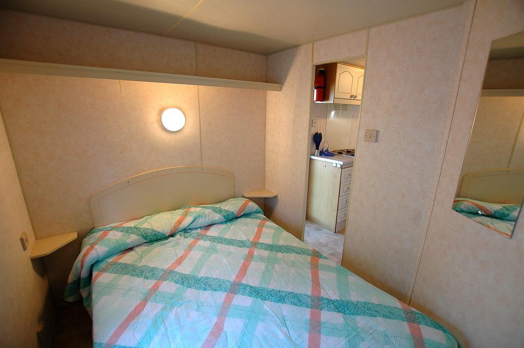 Camping Europa 2 Hotel Capoliveri  Kamer foto