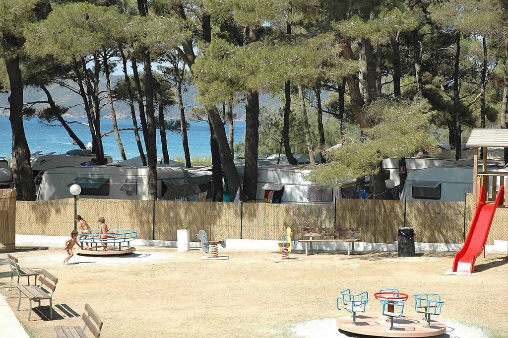 Camping Europa 2 Hotel Capoliveri  Buitenkant foto