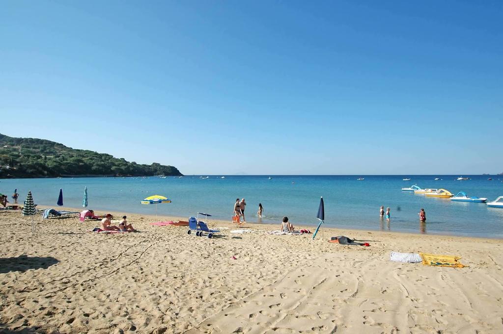 Camping Europa 2 Hotel Capoliveri  Buitenkant foto