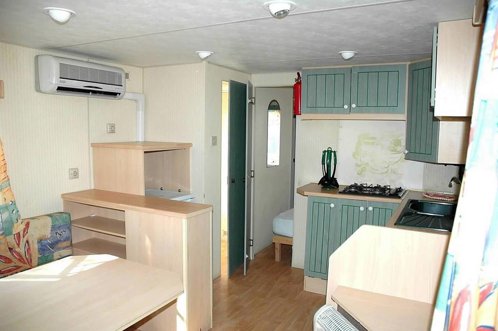 Camping Europa 2 Hotel Capoliveri  Buitenkant foto