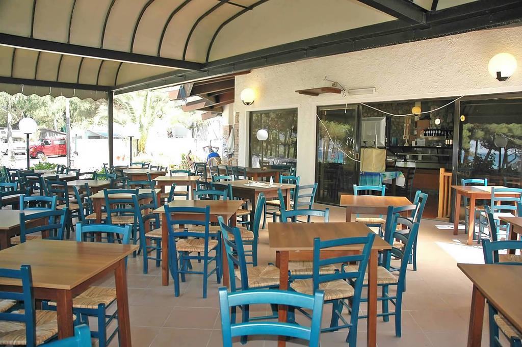 Camping Europa 2 Hotel Capoliveri  Buitenkant foto