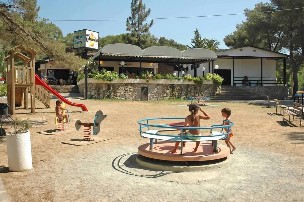 Camping Europa 2 Hotel Capoliveri  Buitenkant foto